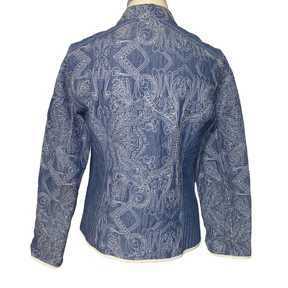 Chico's Embroidered Quilted Chambray Open Front Jacket Blue Medium - Picture 4 of 6